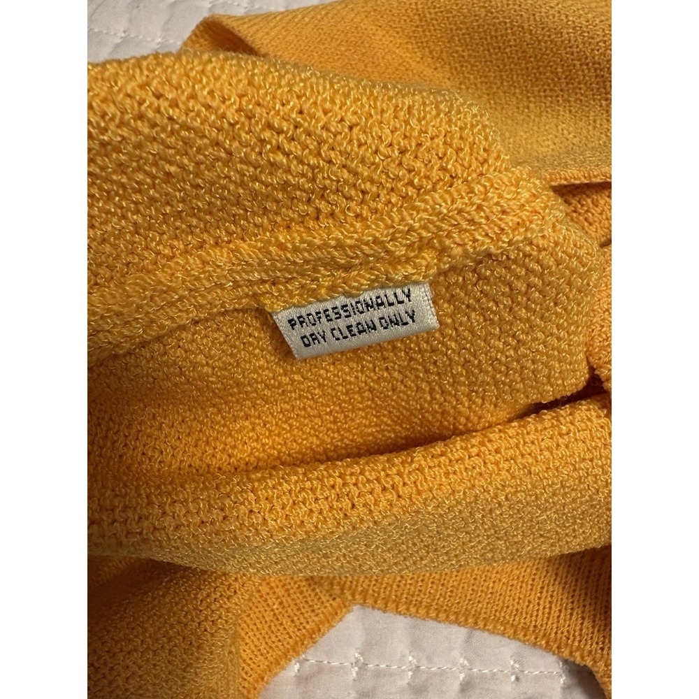 St. John Yellow Shell, Tank Large, Wool Blend Classic - Picture 6 of 7